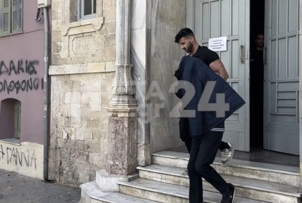 Κρήτη: Στη φυλακή ο νονός που ασέλγησε στο βαφτιστήρι του -«Εκείνο το ήθελε» ισχυρίστηκε