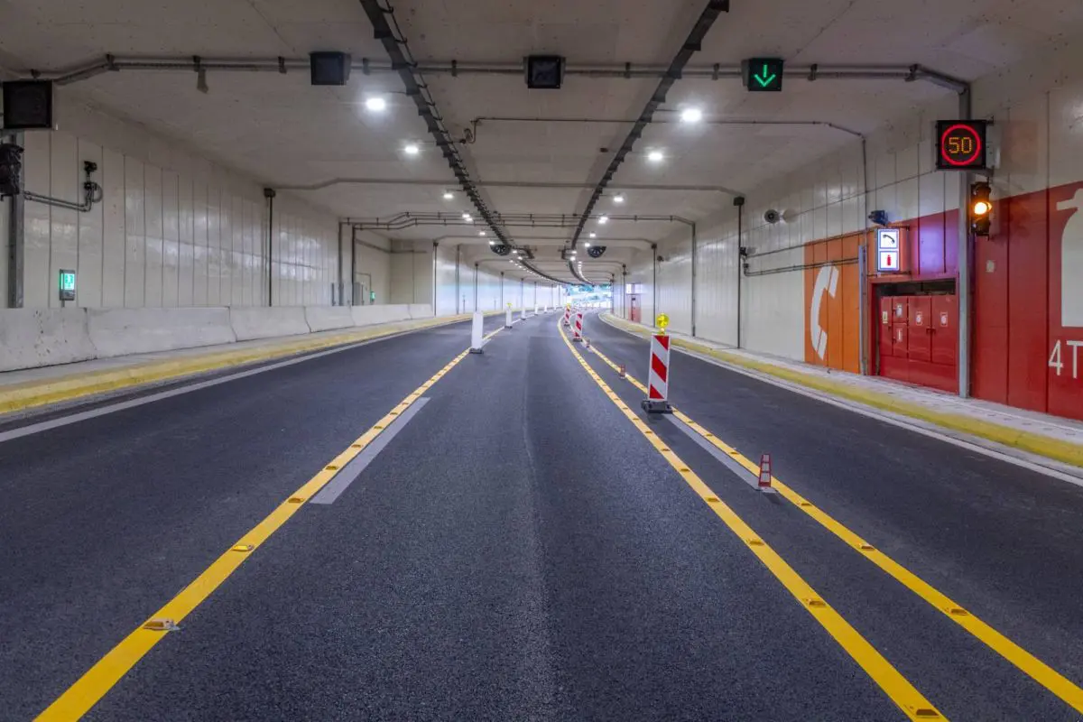 Θεσσαλονίκη: Παραδίδεται σε κυκλοφορία ο κλάδος προς Θεσσαλονίκη της Σήραγγας Κατερίνης