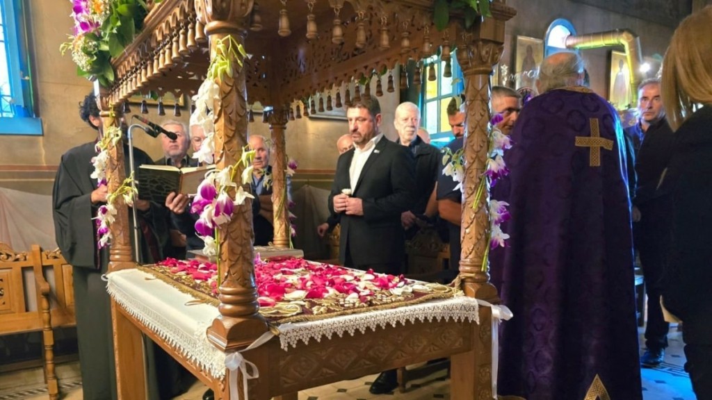 Ο Νίκος Χαρδαλιάς στο νοσοκομείο «Σωτηρία» και το Ζεφύρι για τον Επιτάφιο