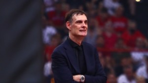 Ολυμπιακός:«Όλα ανοικτά για το μέλλον του Μπαρτζώκα», γράφει ο Ματέο Αντρεάνι