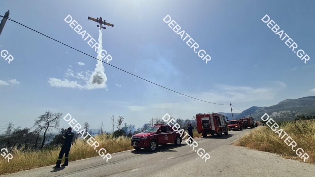 Χωρίς ενεργό μέτωπο η φωτιά στη Βαρυμπόμπη -Μεγάλη κινητοποίηση της Πυροσβεστικής