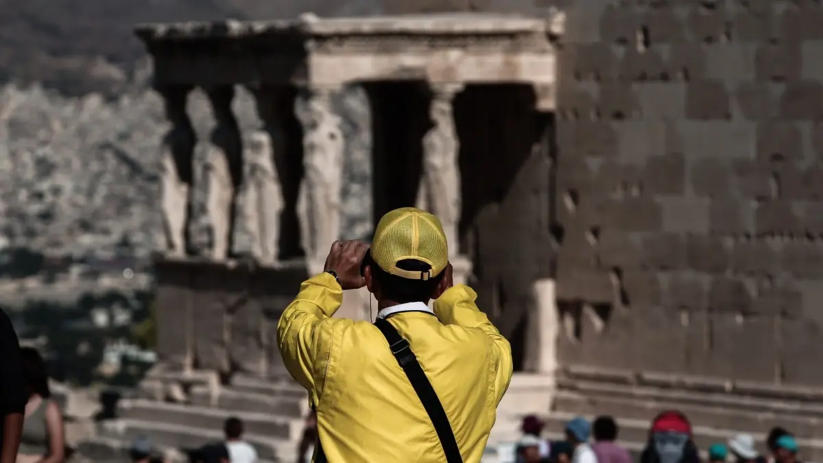 Πτώχευσε ο FTI, ο τρίτος μεγαλύτερος tour operator στην Ευρώπη – Στον «αέρα» 7.500 τουρίστες στην Ελλάδα