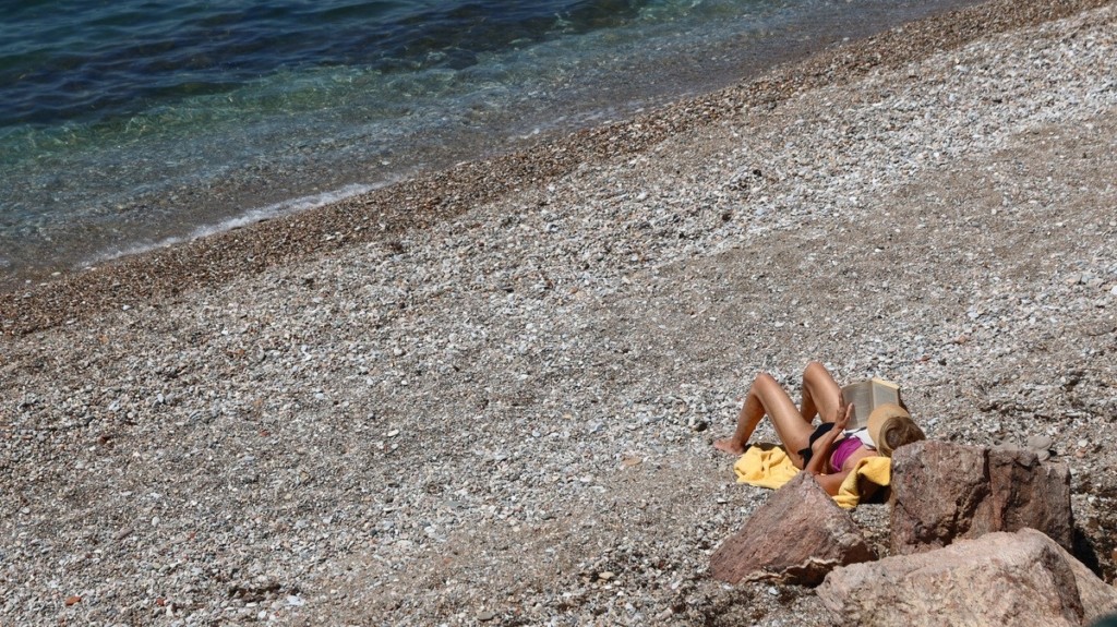 Βροχή οι έλεγχοι σε παραλίες – Σχεδόν 2500 μόνο την τελευταία εβδομάδα