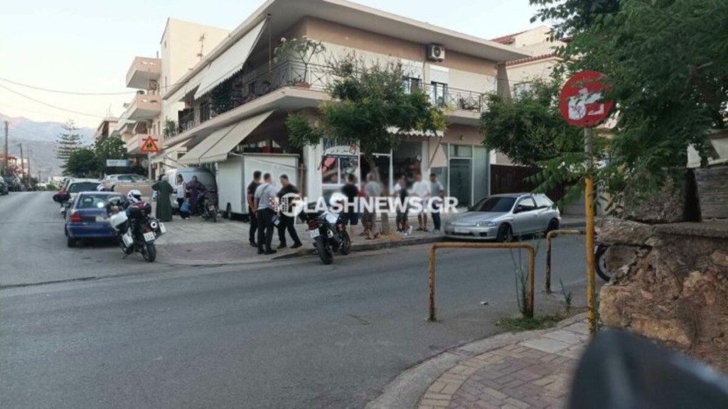 Χανιά: Τρεις τραυματίες μετά από πυροβολισμούς σε μίνι μάρκετ – Δείτε φωτογραφίες από το σημείο