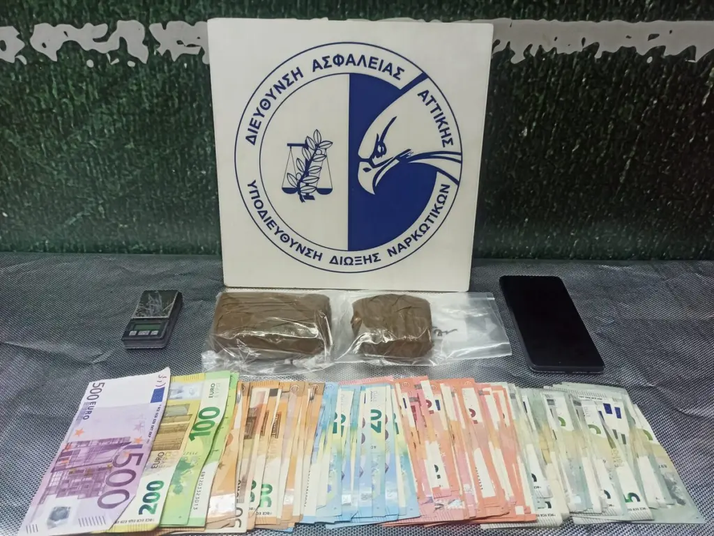 Άνω Λιόσια: Χειροπέδες σε δύο γυναίκες για διακίνηση ναρκωτικών