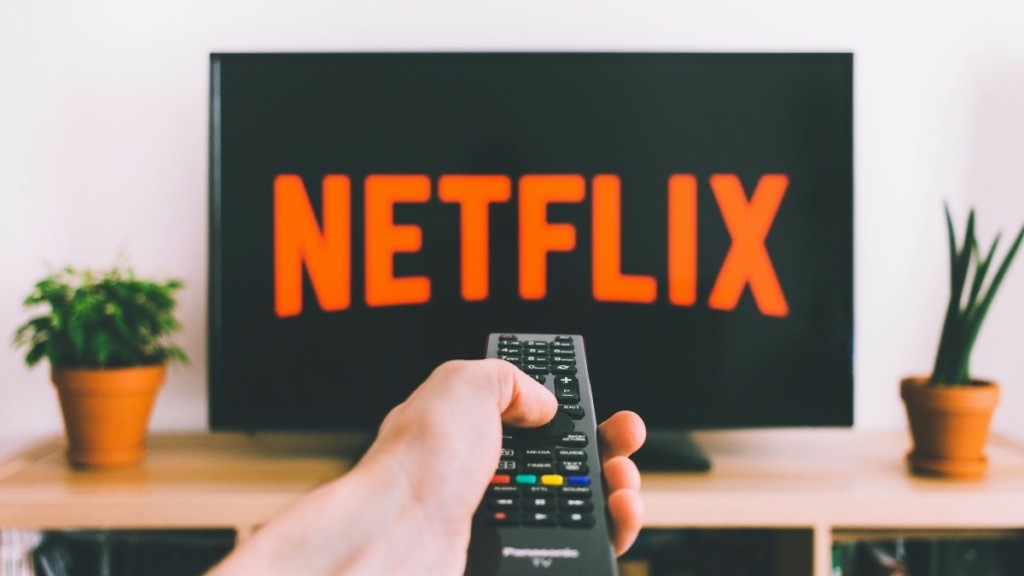 5 σειρές και ταινίες που αξίζει να δείτε στο Netflix τον Ιούνιο