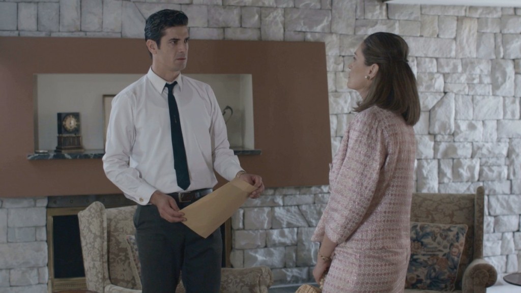 Παράδεισος των κυριών – Δευτέρα 3/6: Ο Πασχάλης ανακοινώνει στην Σύρμω πως κέρδισε τον πρώτο λαχνό