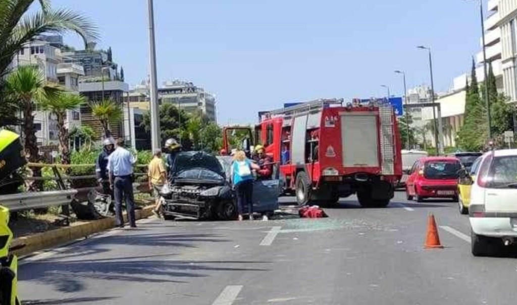 Τροχαίο με μία γυναίκα τραυματία στη Λεωφόρο Συγγρού -Αυξημένη κίνηση