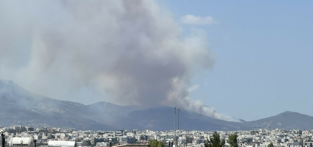 Φωτιά στο Κατσιμίδι Πάρνηθας: Που διενεργούνται εκτροπές κυκλοφορίας
