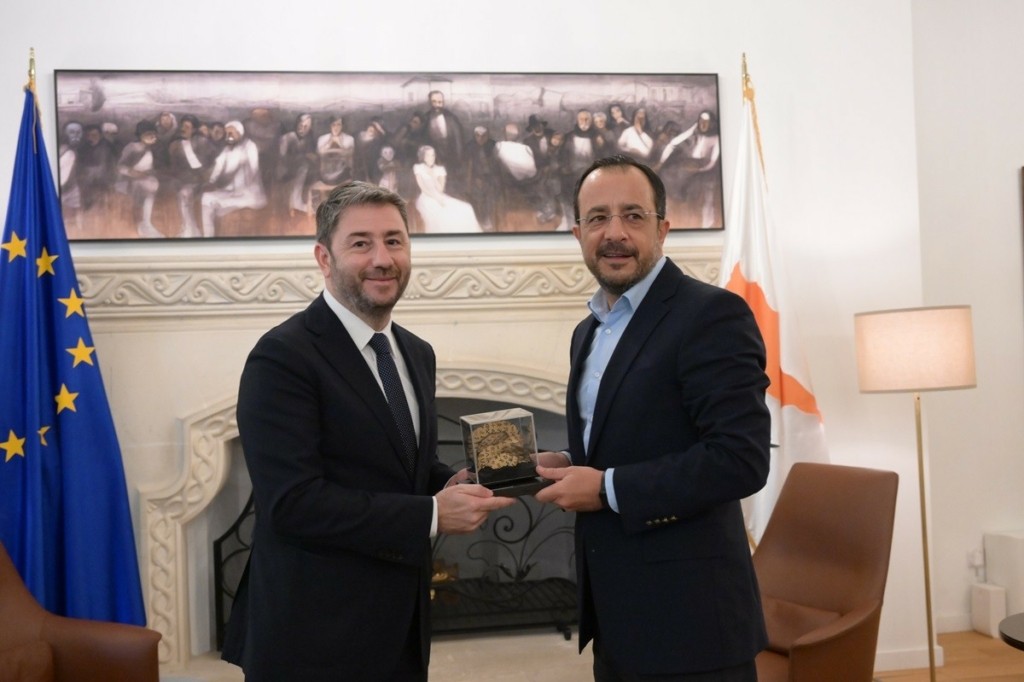 Νίκος Ανδρουλάκης: Συναντήθηκε με τον Χριστοδουλίδη στη Λευκωσία – «Επανέναρξη των συνομιλιών για το Κυπριακό με την ΕΕ»