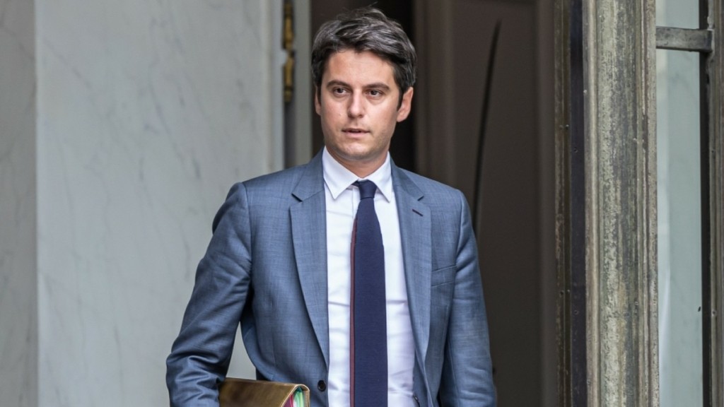 Γαλλικές Εκλογές: Ο Γκαμπριέλ Ατάλ θα υποβάλει αύριο την παραίτησή του