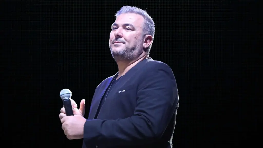 Αντώνης Ρέμος: «Ο Παντελής Παντελίδης ήταν πάντα ο μικρός μου αδερφός» (Βίντεο)