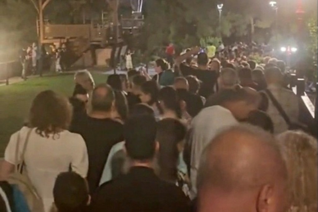 Άγιος Παΐσιος: Κοσμοσυρροή στην αγρυπνία του – Δείτε βίντεο