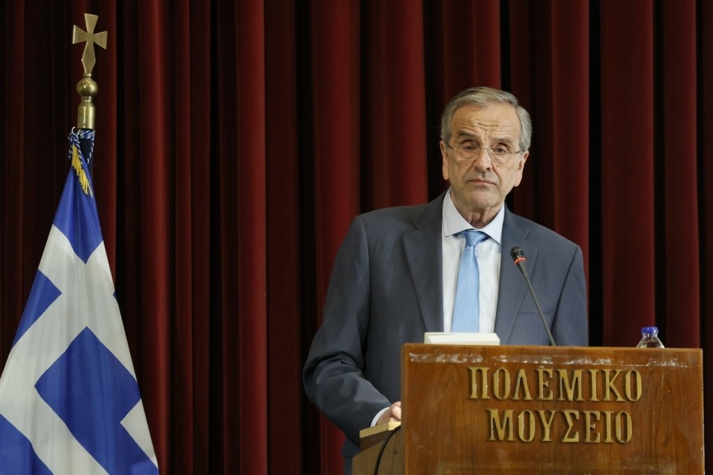 Προβληματισμός στο Μαξίμου από την επίθεση Σαμαρά -Προσπαθούν να «διαβάσουν» το επόμενο βήμα του