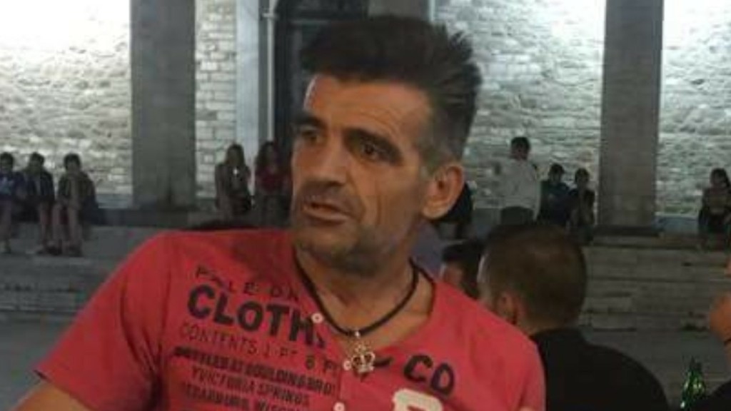 Σοκ στην Αρκαδία: Ανδρόγυνο χτύπησε μέχρι θανάτου 64χρονο στην πλατεία του χωριού