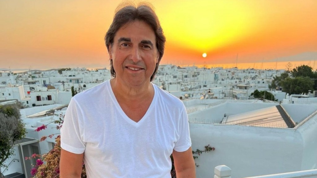 Nick Giannopoulos – Απολαμβάνει τις διακοπές του στη Μύκονο – Εντοπίστηκε στα Ματογιάννια