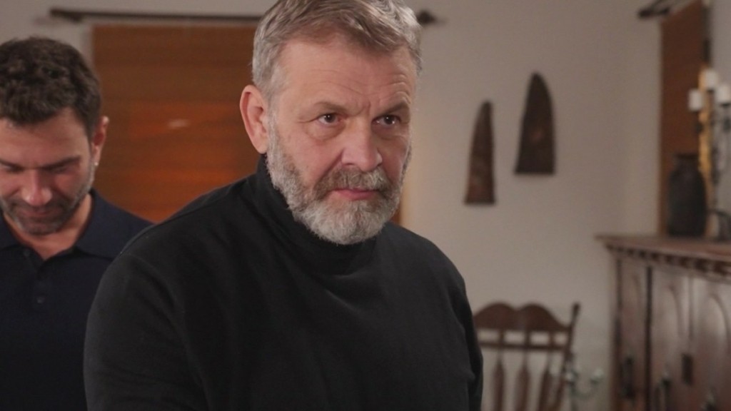 Απόστολος Γκλέτσος – «Πάντα με προσέγγιζε ερωτικά το αντρικό φύλο, δεν άλλαξε κάτι»