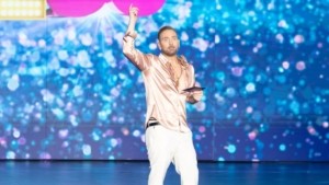 Νίκος Κοκλώνης: «Δεν θα είναι η Δέσποινα Βανδή στην επιτροπή του J2US» – Ποιος είναι ο λόγος