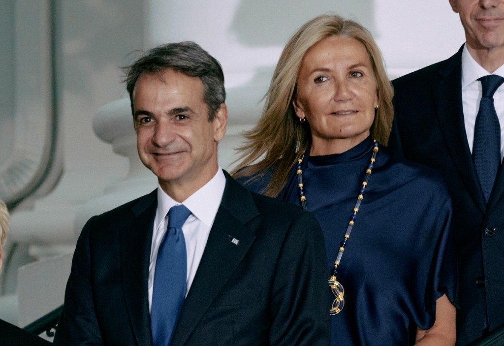 Κυριάκος και Μαρέβα Μητσοτάκη στον Λευκό Οίκο για το επίσημο δείπνο του Μπάιντεν (Pics)