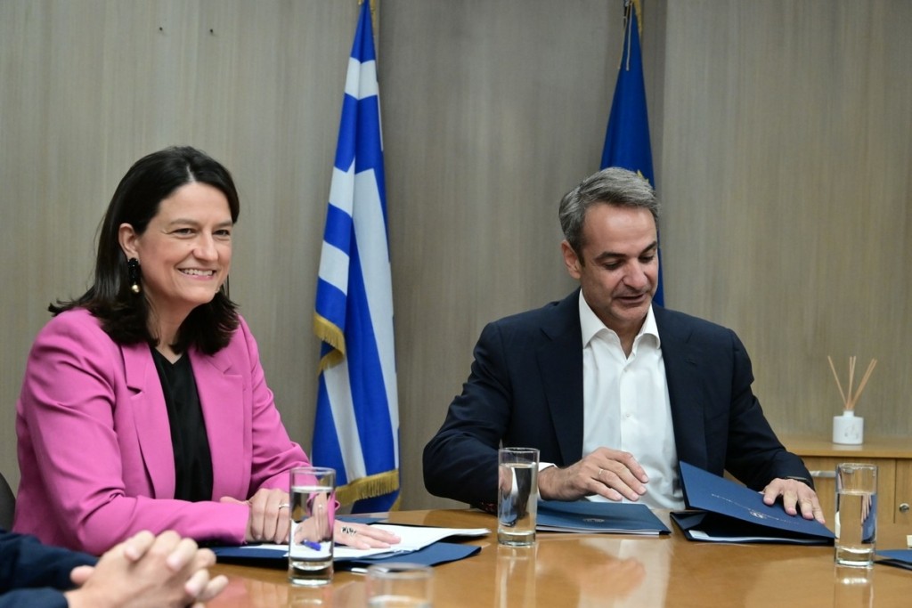 Μητσοτάκης: Έκτακτη ενίσχυση σε συνταξιούχους τα Χριστούγεννα -Εντυπωσιακή μείωση της ανεργίας