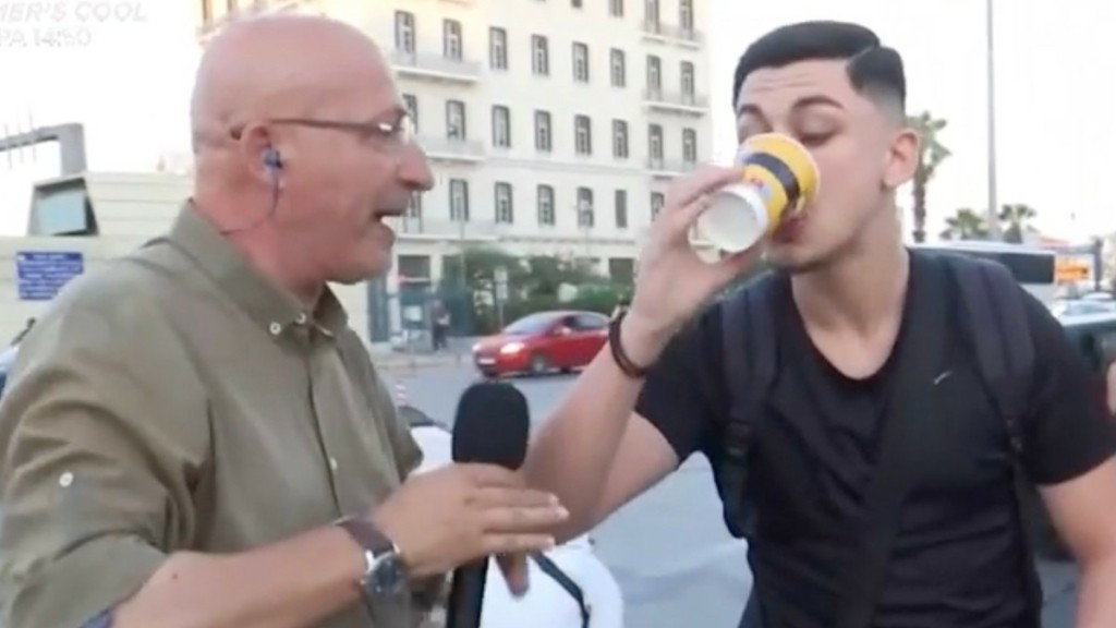 Απρόοπτο στον “αέρα” του ΣΚΑΪ – Ο Γιώργος Τσελίκας έριξε καφέ ταξιδιώτη (vid)
