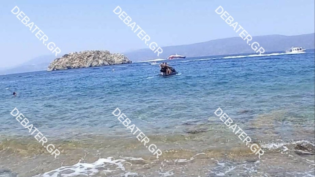 Καταγγελία στο DEBATER για τζετ σκι σε παραλία της Ύδρας: «Είναι ξέφραγο αμπέλι η παραλία. Κινδυνεύουν λουόμενοι» (pics)
