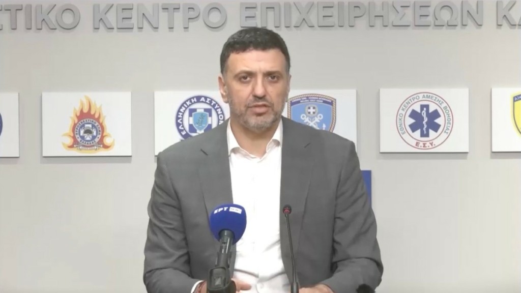 Β. Κικίλιας: “Αντιολισθητικές αλυσίδες σε ορεινές και ημιορεινές περιοχές καθ’ όλη τη διάρκεια των εορτών”