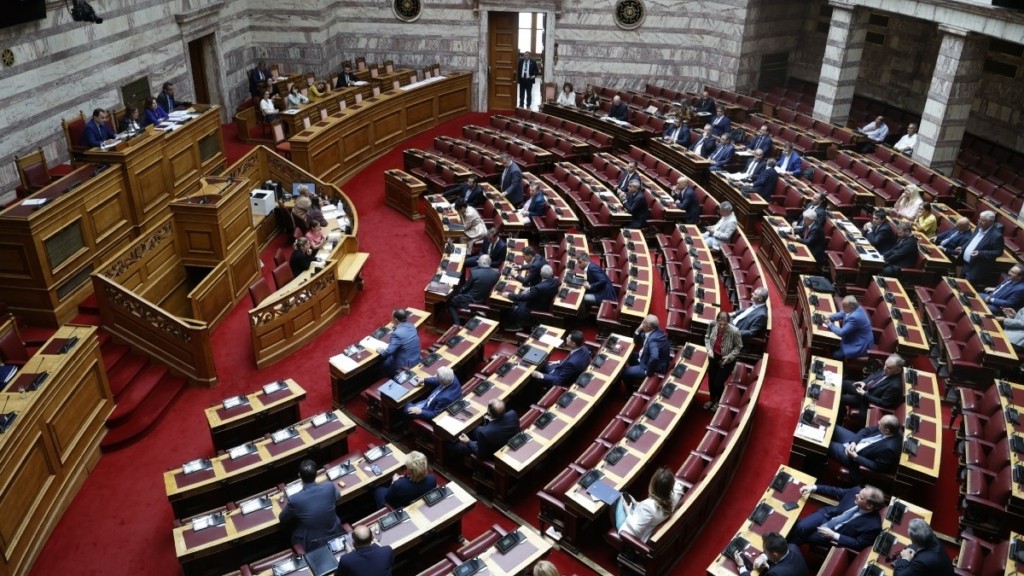 Προϋπολογισμός 2025: Αρχίζει αύριο η πενθήμερη συζήτηση στην ολομέλεια της Βουλής