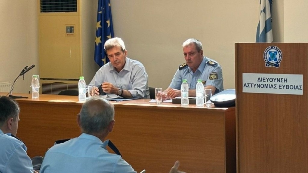 Μ. Χρυσοχοΐδης: Ενίσχυση της αστυνομικής παρουσίας στην Εύβοια