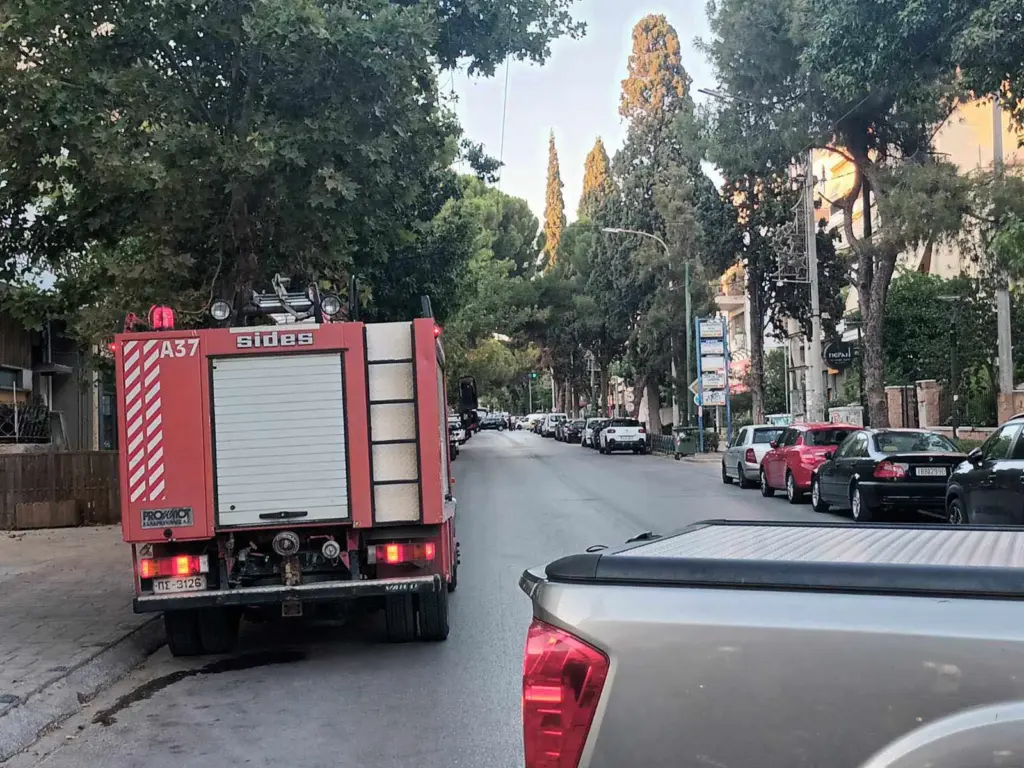 Νέα Χαλκηδόνα: Λήξη συναγερμού μετά το τηλεφώνημα για βόμβα σε τράπεζα (vid)