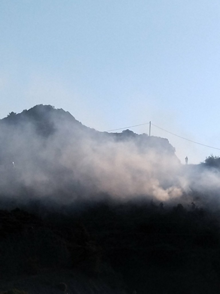 Φωτιά σε χορτολιβαδική έκταση στη Βρυσιά Ρόδου – Ήχησε το 112