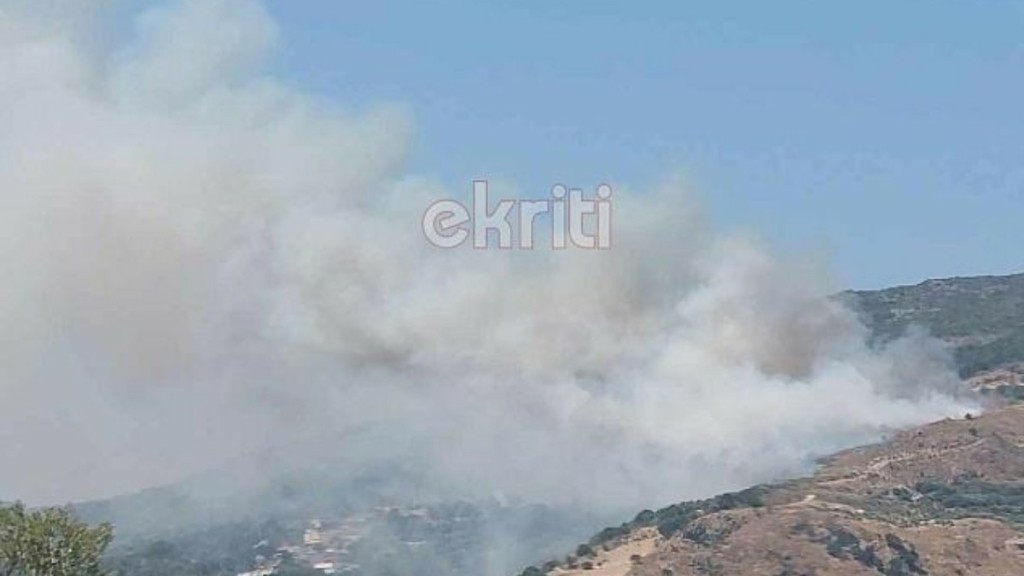 Κρήτη: Φωτιά στις Αγρίλες Χανίων – Εκκενώνονται δύο οικισμοί