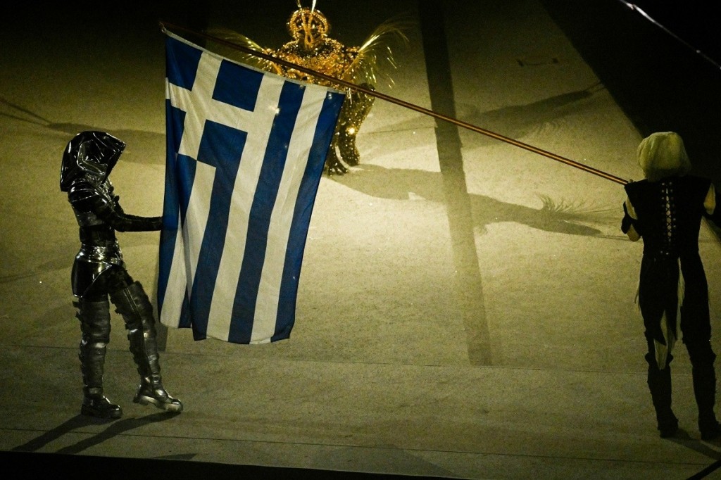 Ολυμπιακοί Αγώνες 2024: Έπεσε η αυλαία στο Παρίσι – Ο εθνικός ύμνος, η ελληνική σημαία και το άγαλμα της Νίκης της Σαμοθράκης