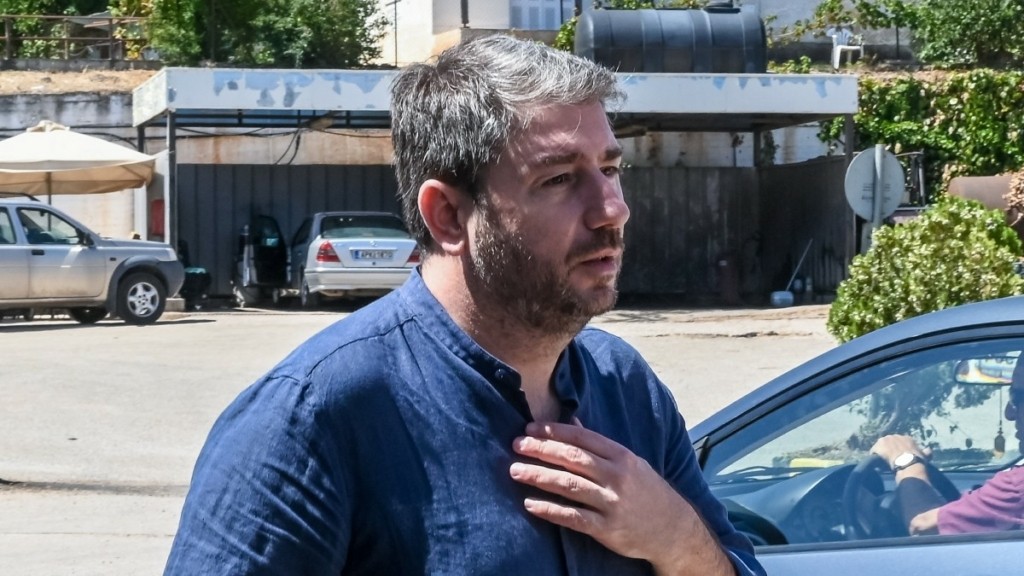 Ανδρουλάκης: «Η λειψυδρία και η κλιματική κρίση πλήττουν απ’ άκρη σε άκρη τη χώρα»