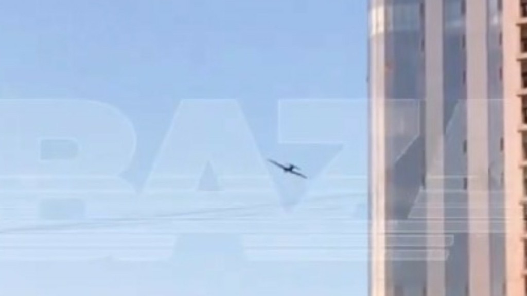 Η στιγμή που ουκρανικό drone χτυπά συγκρότημα κατοικιών στο Σαράτοφ της Ρωσίας – Βίντεο Ντοκουμέντο