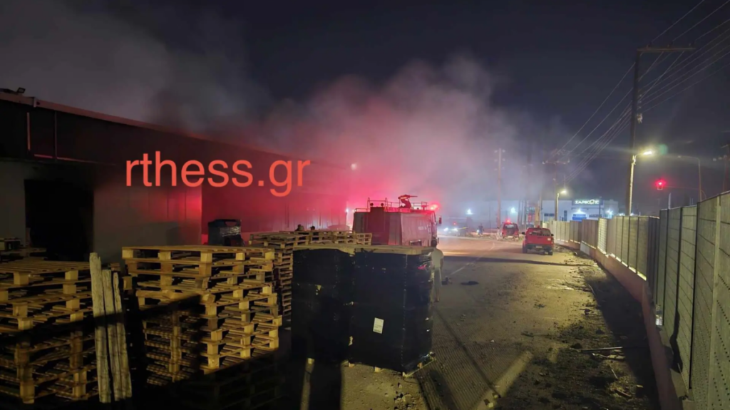 Καταστράφηκαν ολοσχερώς οι εγκαταστάσεις της Tsakiris Family στη Θεσσαλονίκη
