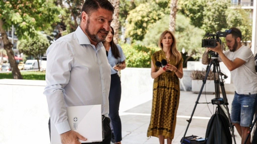 Χαρδαλιάς: Άμεση συγκρότηση Επιτροπών Κρατικής Αρωγής για τις πληγείσες επιχειρήσεις από την πυρκαγιά