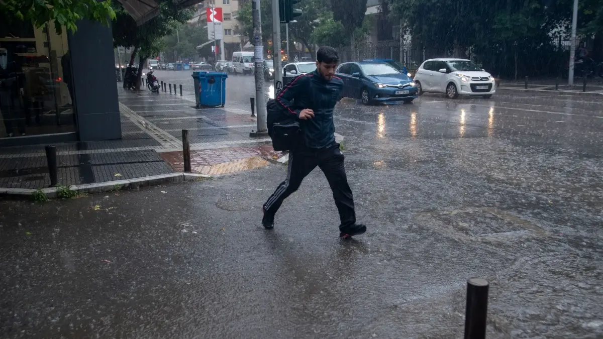 Καιρός: Αναβαθμίστηκε το έκτακτο δελτίο επιδείνωσης για την “ΑΤΕΝΑ”
