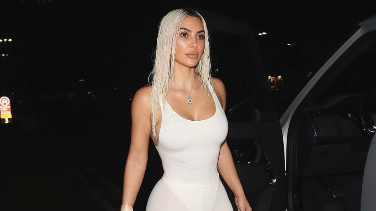 Το μυστικό της Kim Kardashian για να αφαιρέσεις τους επίμονους λεκέδες από μακιγιάζ στα ρούχα