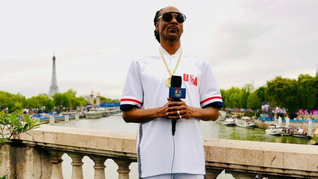 Snoop Dogg – Δείτε την επική καρφίτσα που του έφτιαξαν για τους Ολυμπιακούς Αγώνες 2024