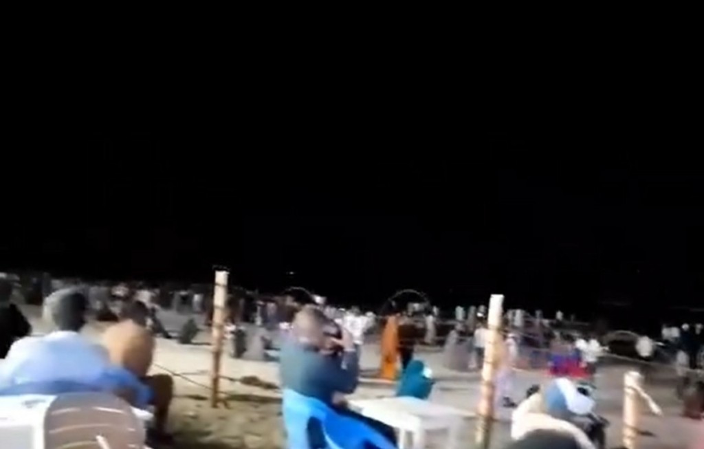 Σομαλία: Τουλάχιστον 32 νεκροί από τρομοκρατική επίθεση (video)