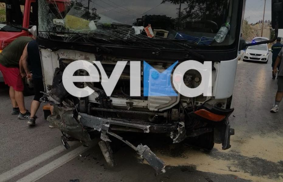 Χαλκίδα: Δύο νεκροί κι ένας τραυματίας μετά από σύγκρουση Ι.Χ. με φορτηγό