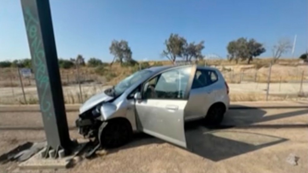 Λεωφόρος Ποσειδώνος: Νεκρή 27χρονη σε τροχαίο δυστύχημα – Προσέκρουσε σε κολώνα