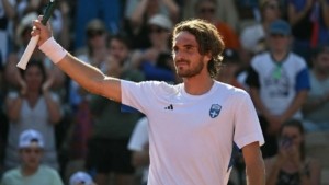 Στέφανος Τσιτσιπάς: «Έχει σε ισχύ δίπλωμα οδήγησης στην Ελλάδα» – Τι είπε ο δικηγόρος του (Βίντεο)