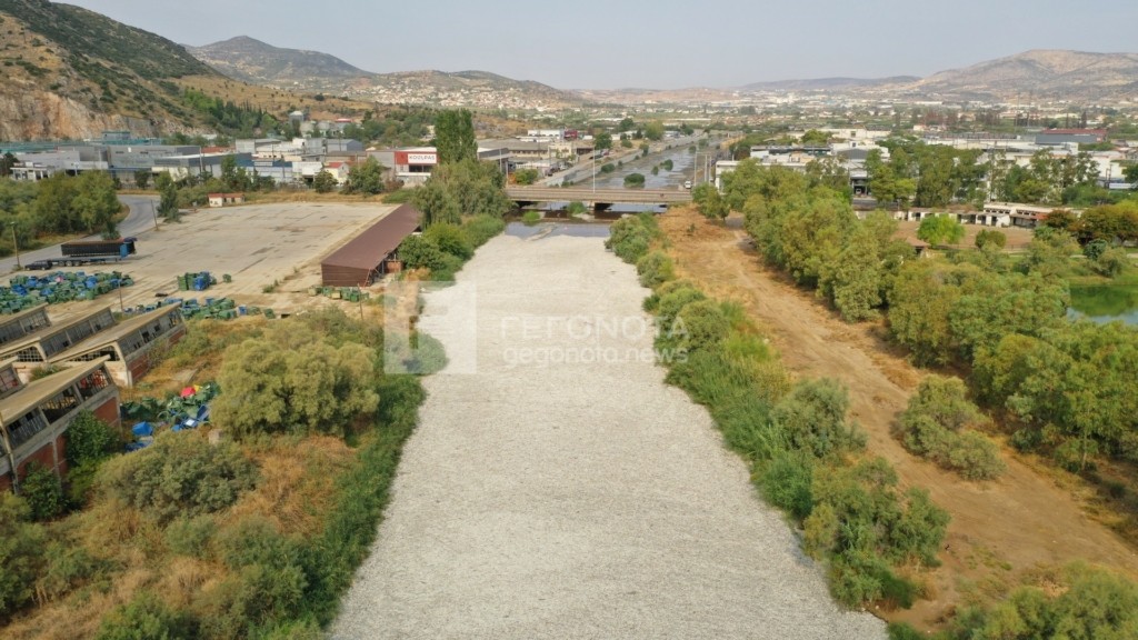 Βόλος: Drone κατέγραψε εικόνες χιλιάδων νεκρών ψαριών στον Ξηριά – Μεγάλη οικολογική καταστροφή (pics & vid)