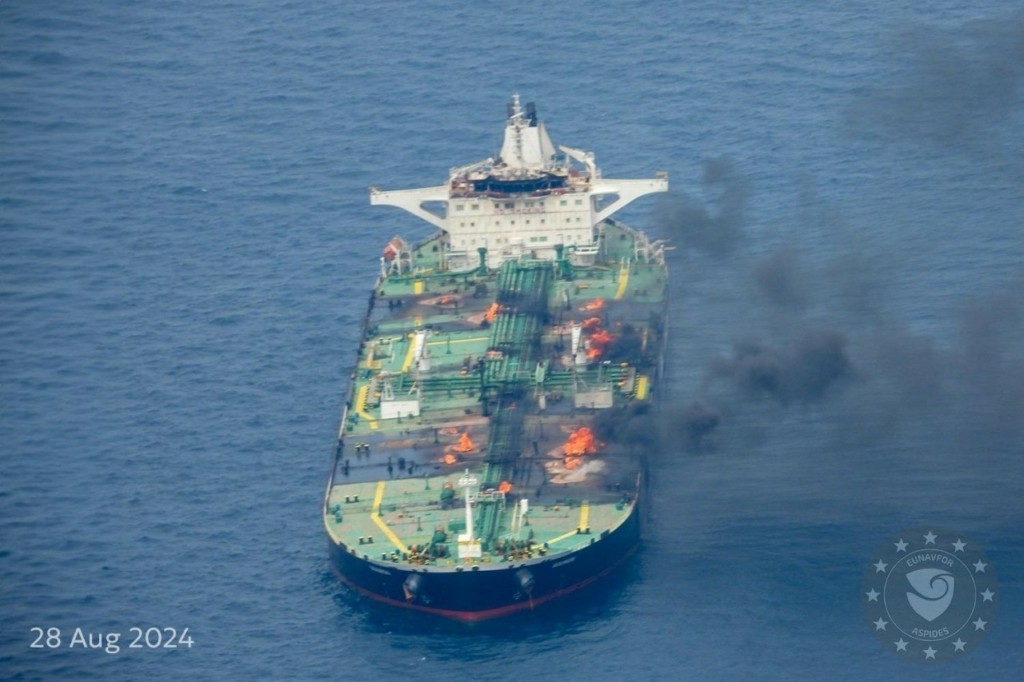 MV Sounion: Εξετάζεται η ρυμούλκηση του τάνκερ από την Ερυθρά Θάλασσα