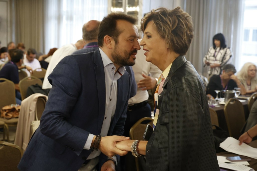 ΣΥΡΙΖΑ: Σε εξέλιξη η συνεδρίαση της Κεντρικής Επιτροπής – Υποψηφιότητες έως τις 24 Οκτωβρίου