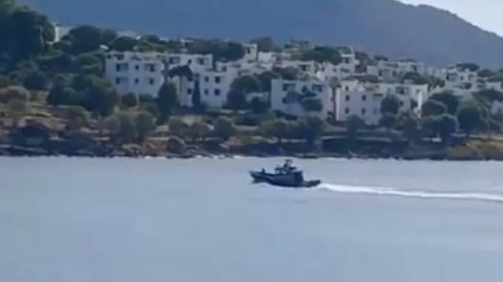 Λιμενικό Σώμα: Σκάφος καταδίωξε φουσκωτό με διακινητή ως την Αλικαρνασσό