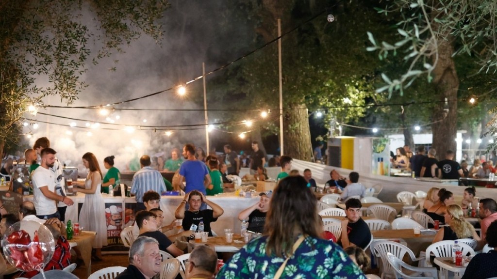Κορυδαλλός: Άγριο ξύλο σε πανηγύρι – Τρεις τραυματίες ανάμεσα τους κι ένας ανήλικος (vid)