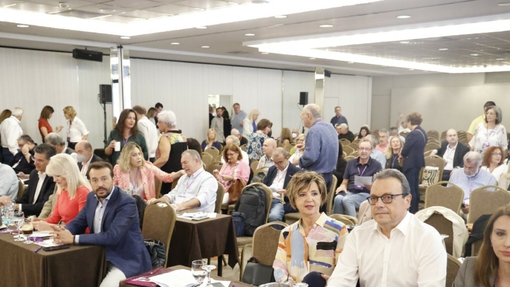 ΣΥΡΙΖΑ: Ξεκίνησε η συνεδρίαση της Κεντρικής Επιτροπής – Πολεμικό το κλίμα ανάμεσα στα μέλη του κόμματος